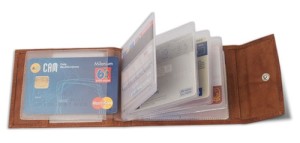 Portcard cu inchidere prin capsa