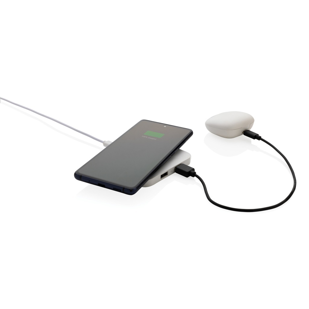 Încărcător wireless RCS din plastic reciclat de 10W cu porturi USB - imagine 3