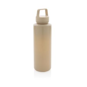 Sticlă de apă din PP reciclat, certificată RCS, cu mâner